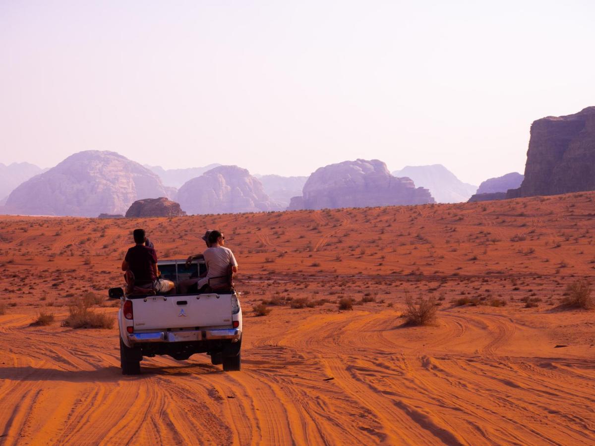 Martian Desert Camp ワディ ・ラム エクステリア 写真