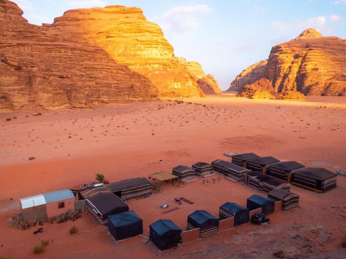 Martian Desert Camp ワディ ・ラム エクステリア 写真
